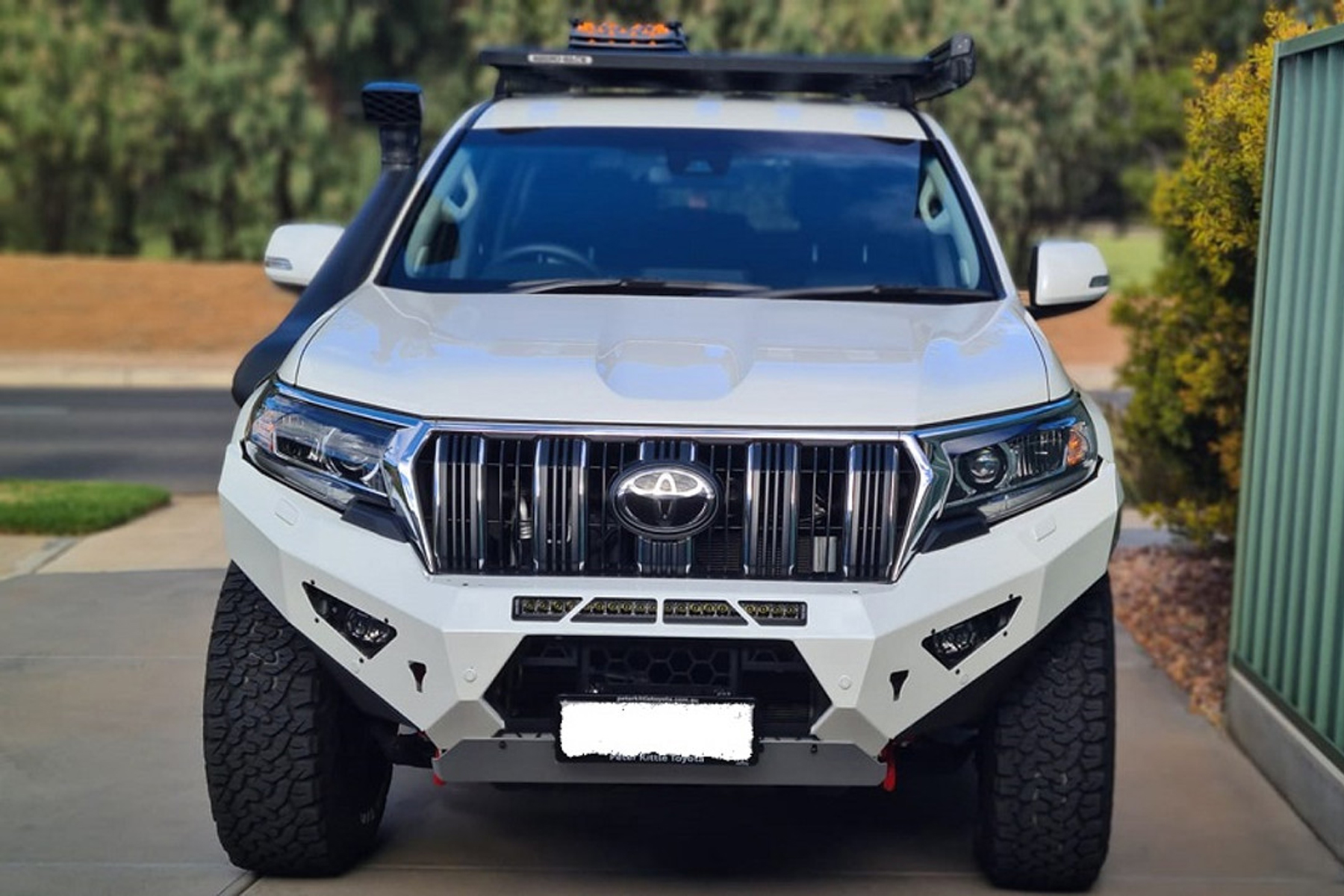 Offroad Animal Predator Bull Bar Low Loop Bumper to suit Toyota Prado 150 Series 2018-2024