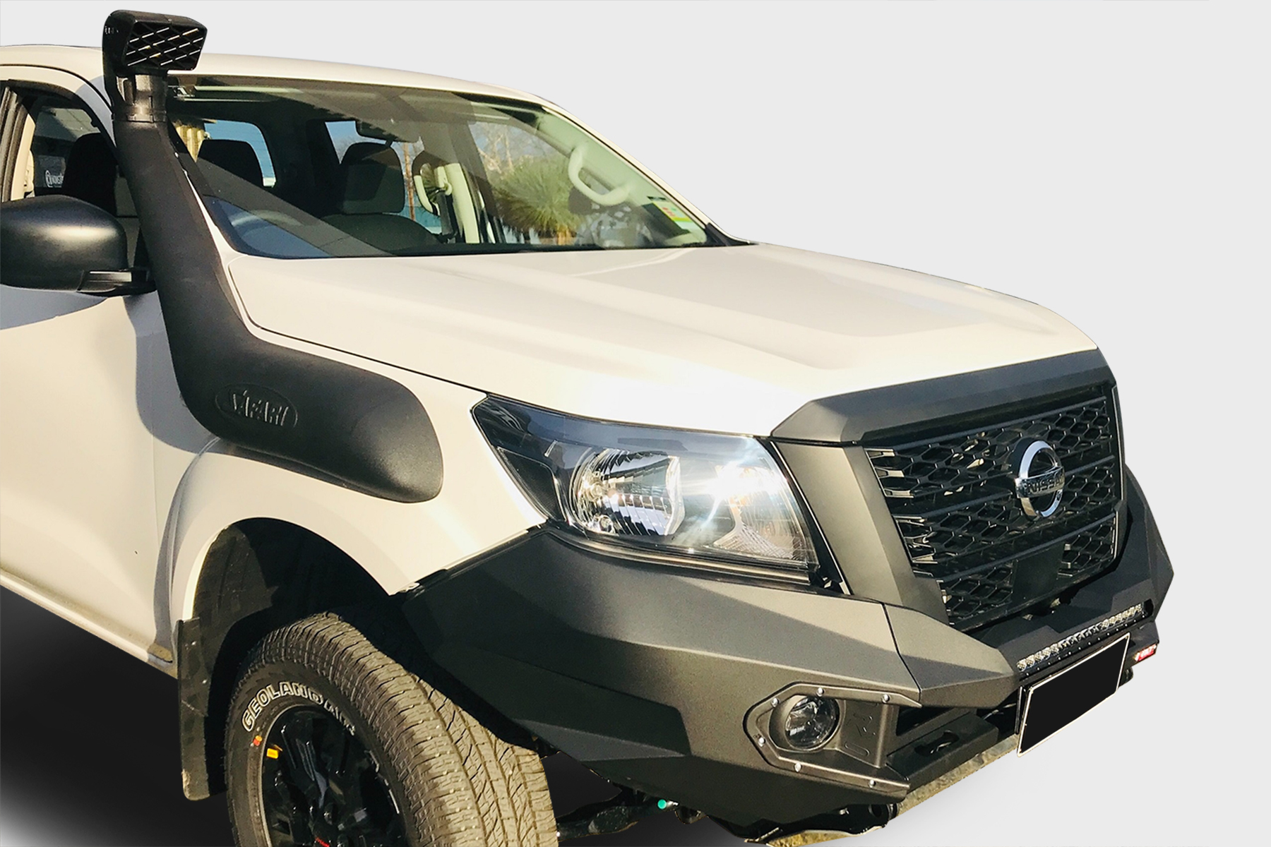 With the huge air flow demands of each engine in the Toyota 10/2015 Onwards 2.8L Diesel 1GD-FTV Hilux 126 Series, Safari took the decision to design a snorkel system that raised the air intake to prevent ingesting harmful elements to the vehicles air cleaner.
