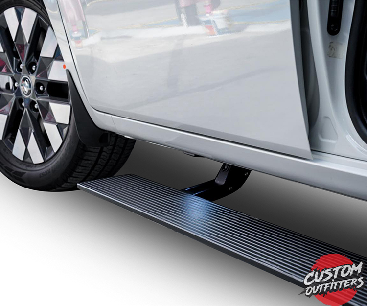 customers had resorted to purchasing a Wildtrak V6 and ordering a Ranger Raptor at the same time