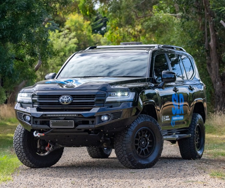 Rhino 4x4 3D Evolution Bull Bar to suit Toyota Landcruiser 300 Series 2022-2024