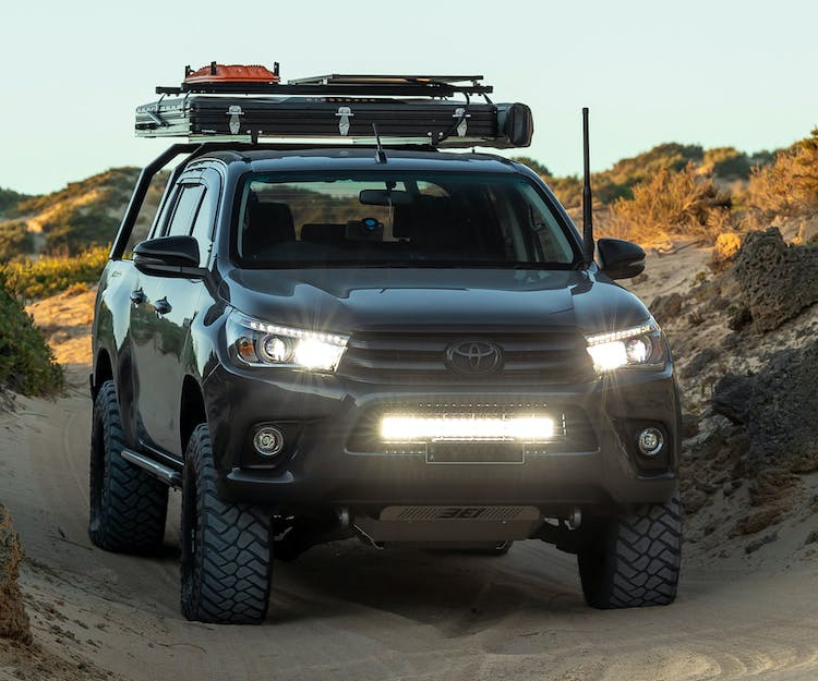 Bushranger’s Night Hawk Variable series is all about providing options, with three different light options available in the range. The first being the original Variable Light Intensity (VLI) which was released back in 2019.