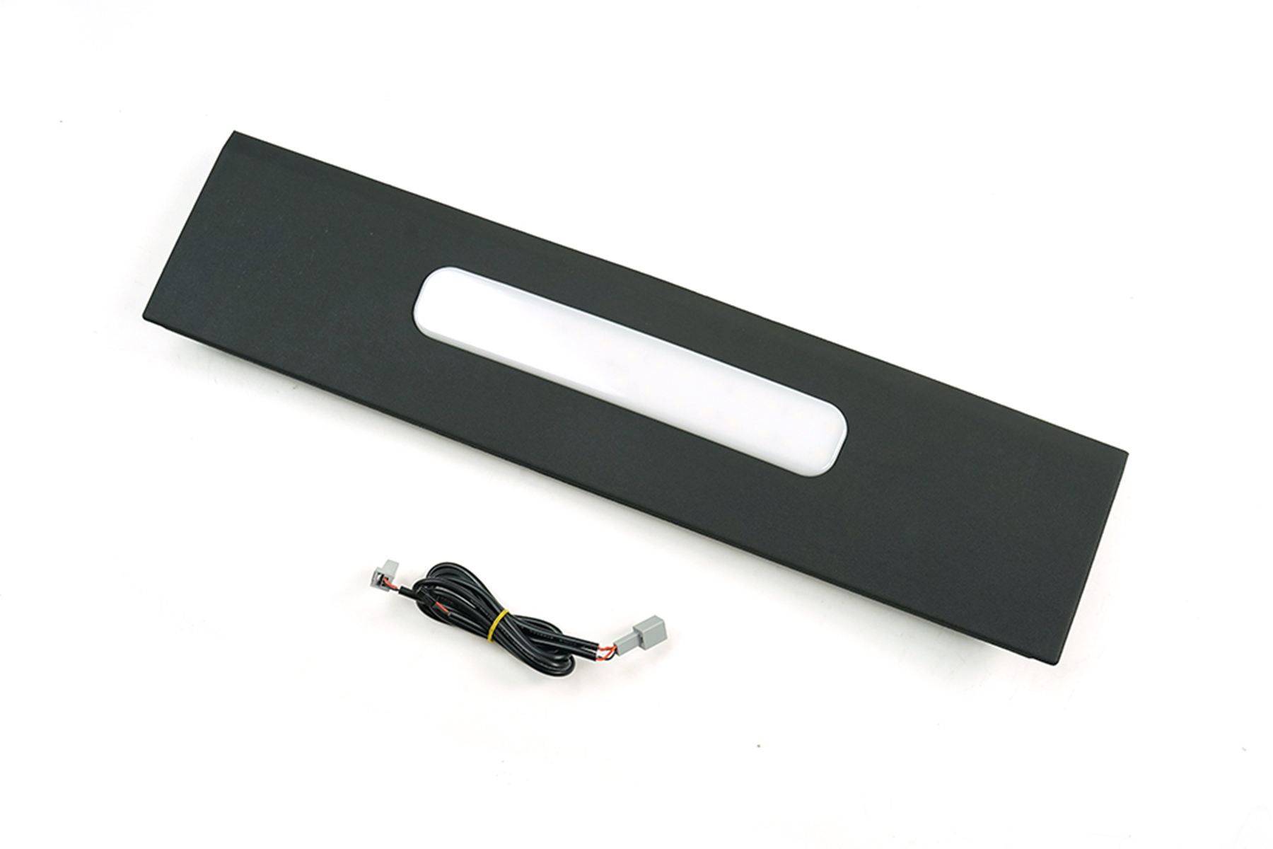 Black Venom Rear Loadspace Single LED Lighting to suit Landrover Defender 90/110/130 Series (2021-2026) - Image 2