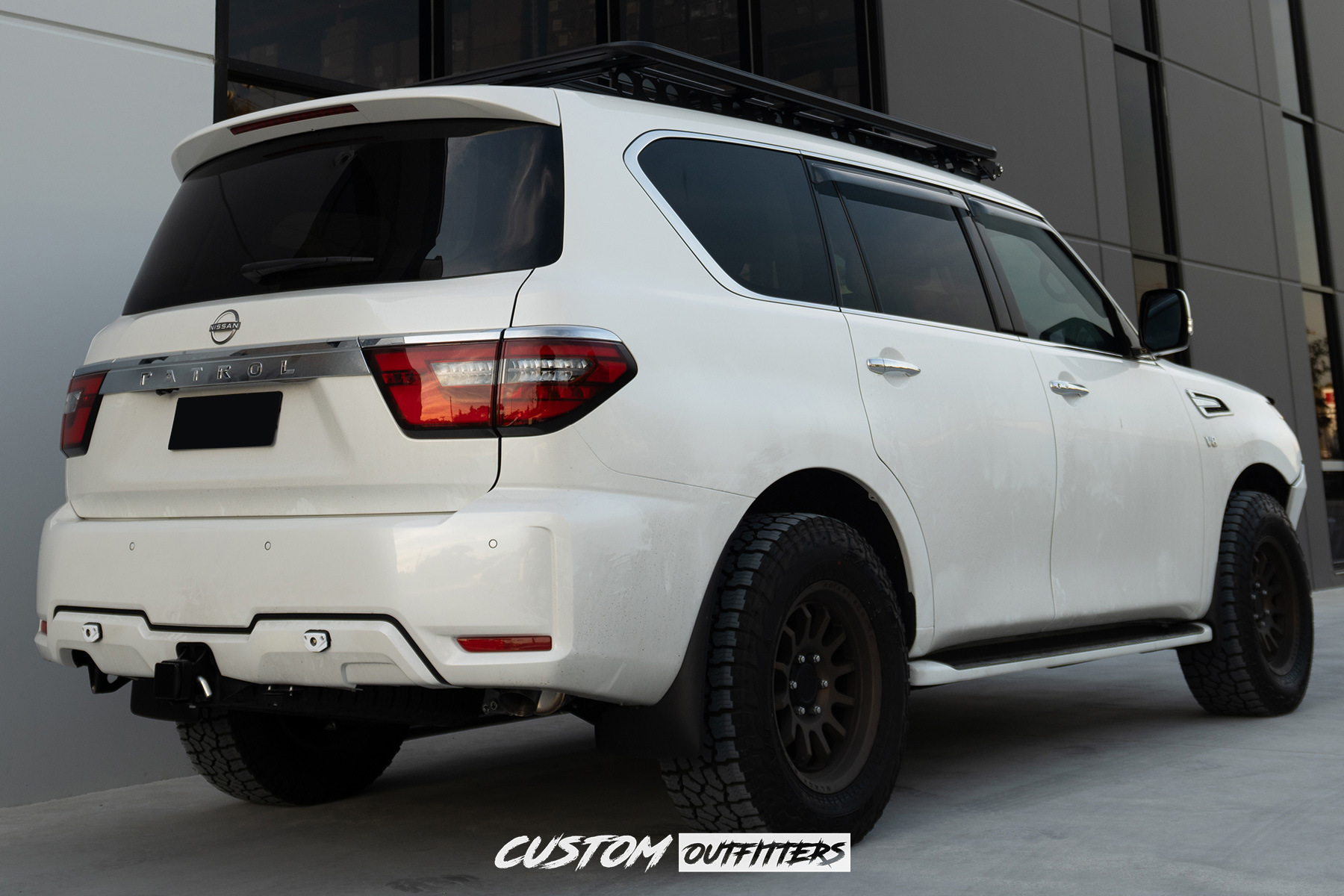 Nissan Patrol Y62 Series 5 Build