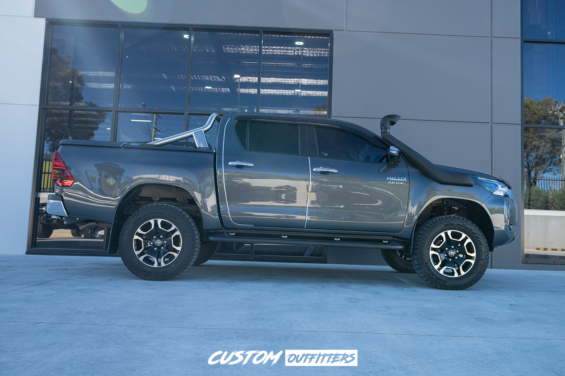 Toyota Hilux Build