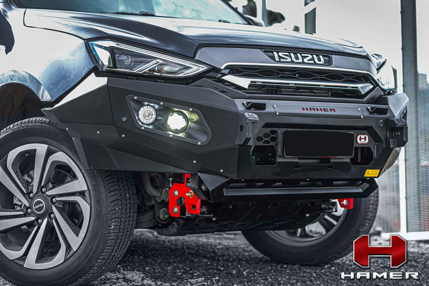 Hamer King Series (Low Loop) Bull Bar for Isuzu MUX 2021-2025 - Image 3