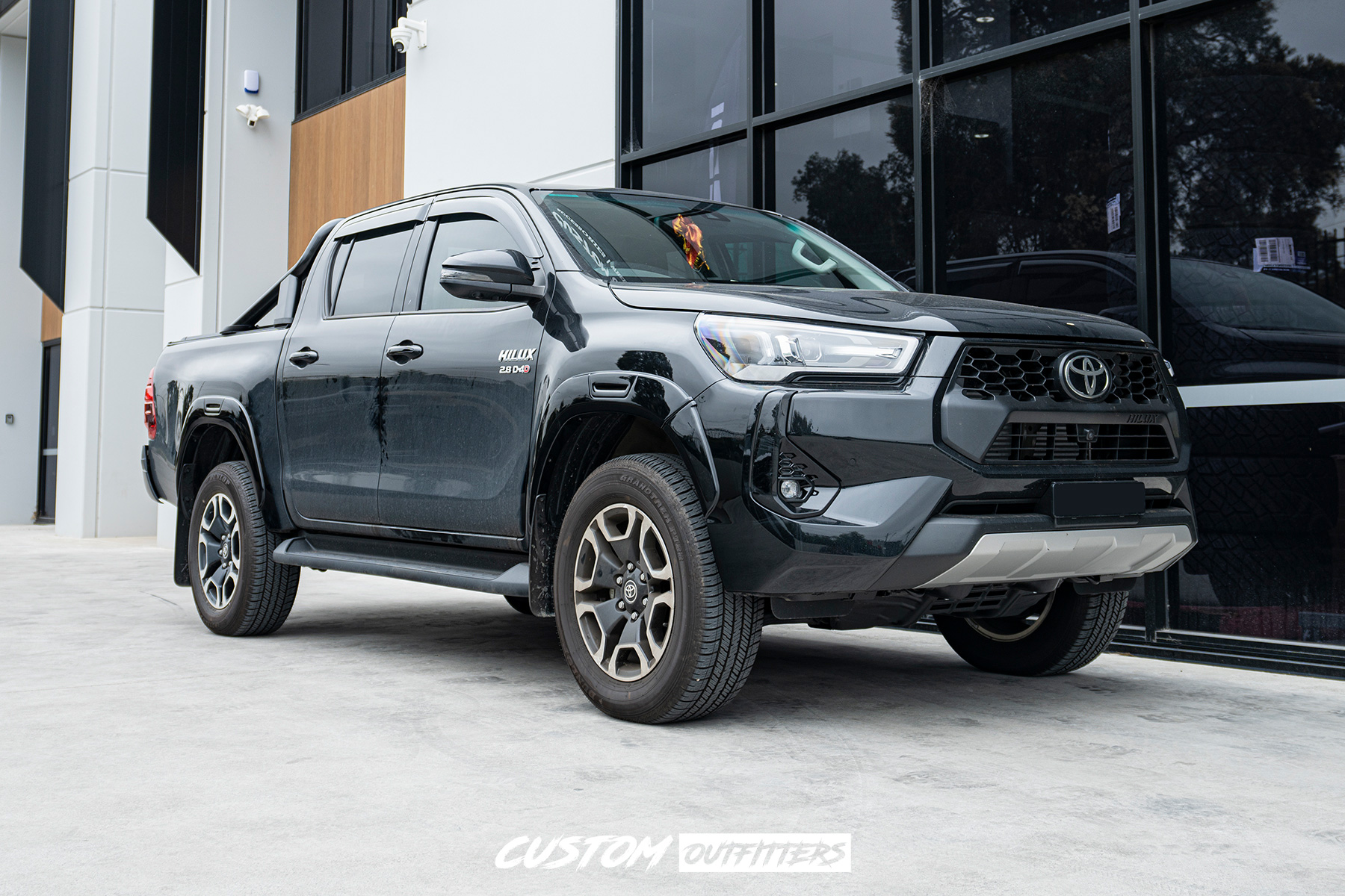 Toyota Hilux SR5 Build