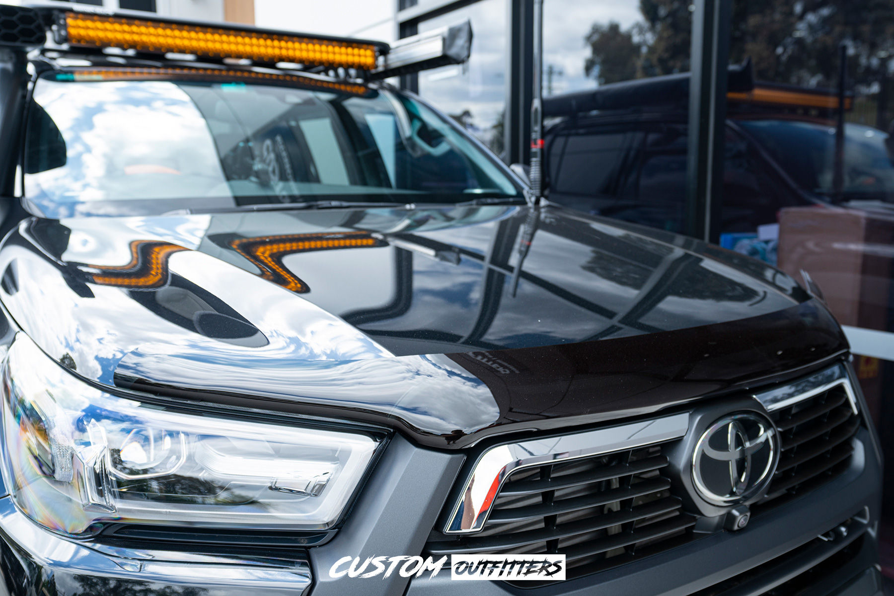 Toyota Hilux Rogue Build