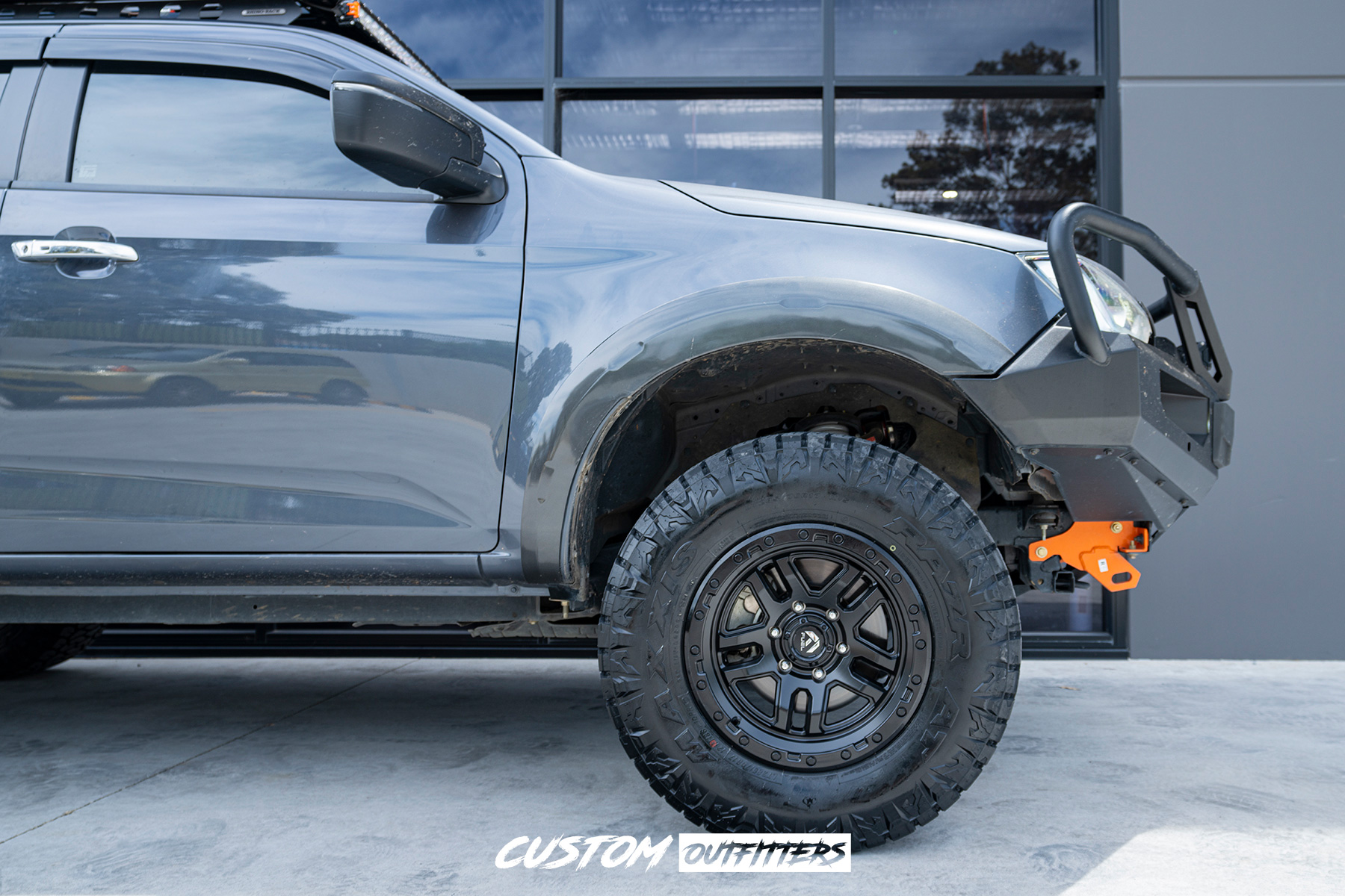 Isuzu Dmax Build