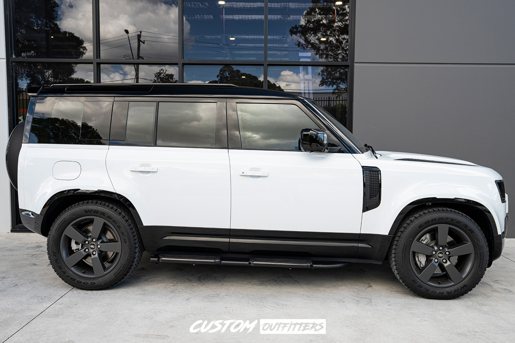 Landrover Defender 110 Build