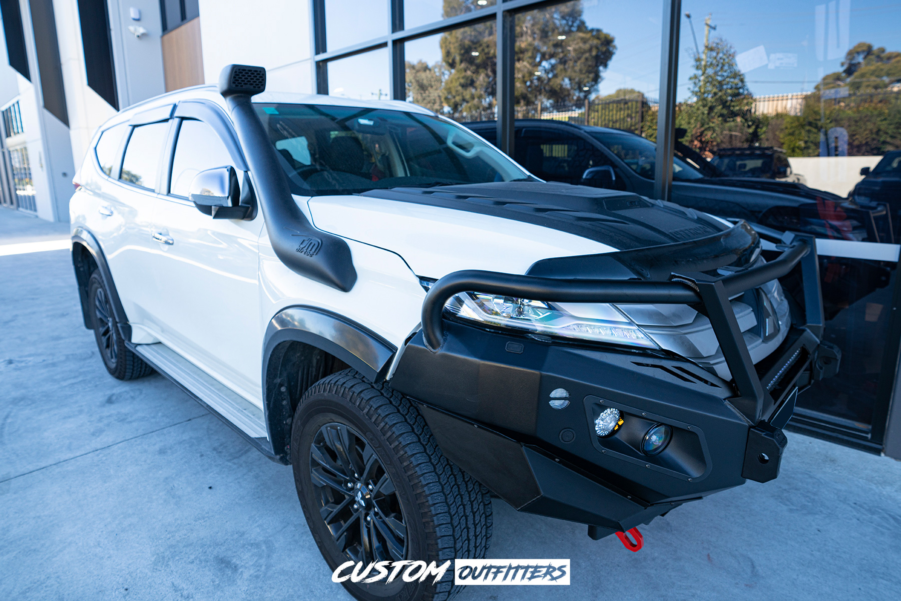 Mitsubishi Pajero Sport Build