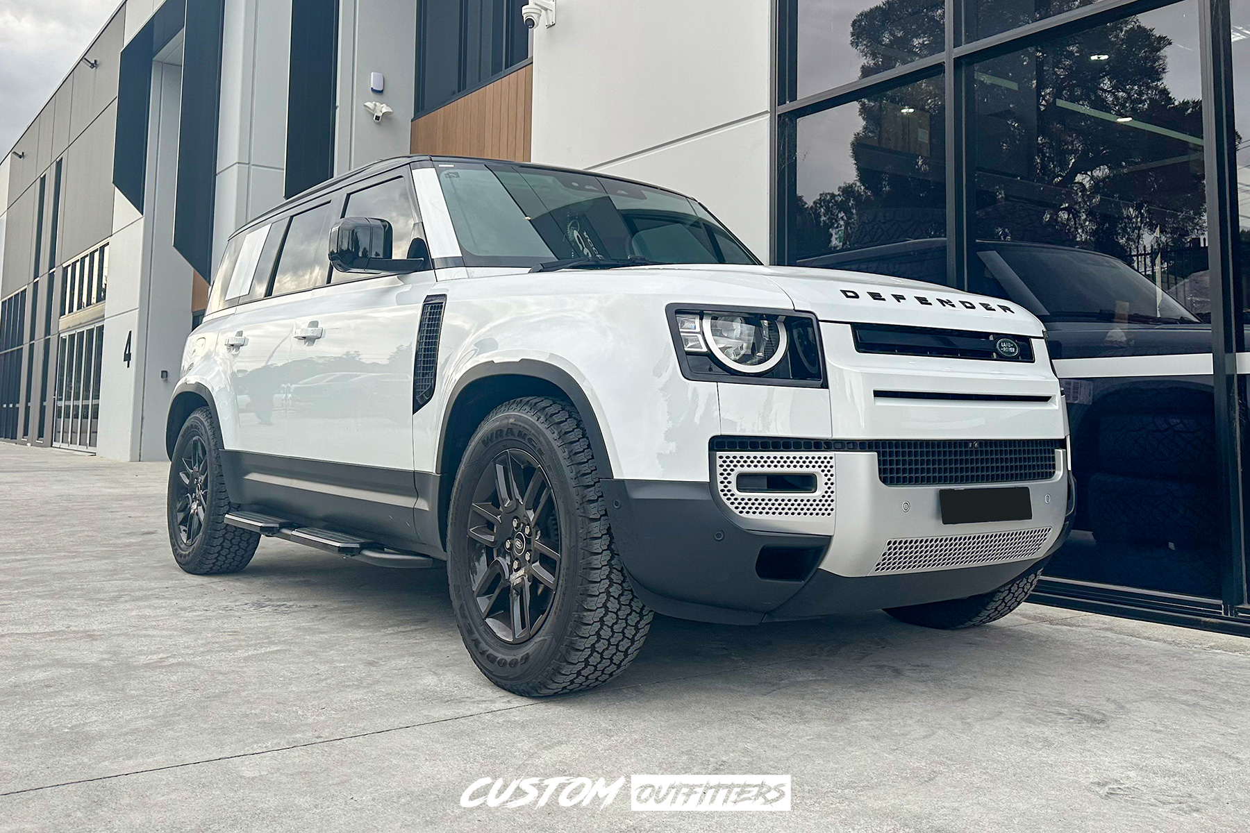 Landrover Defender 110 Build