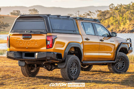 Raid Premium Aluminium Canopy for Toyota Hilux N90