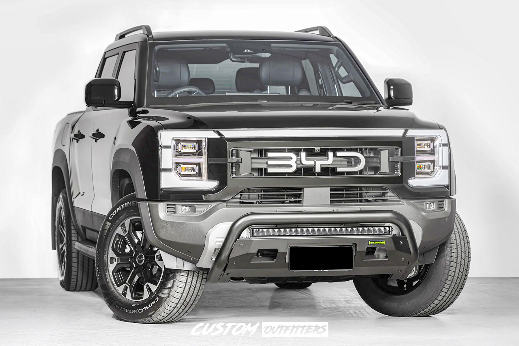 ironman_4x4_aluminium_nudge_bar_with_light_bar_for_byd_shark_6