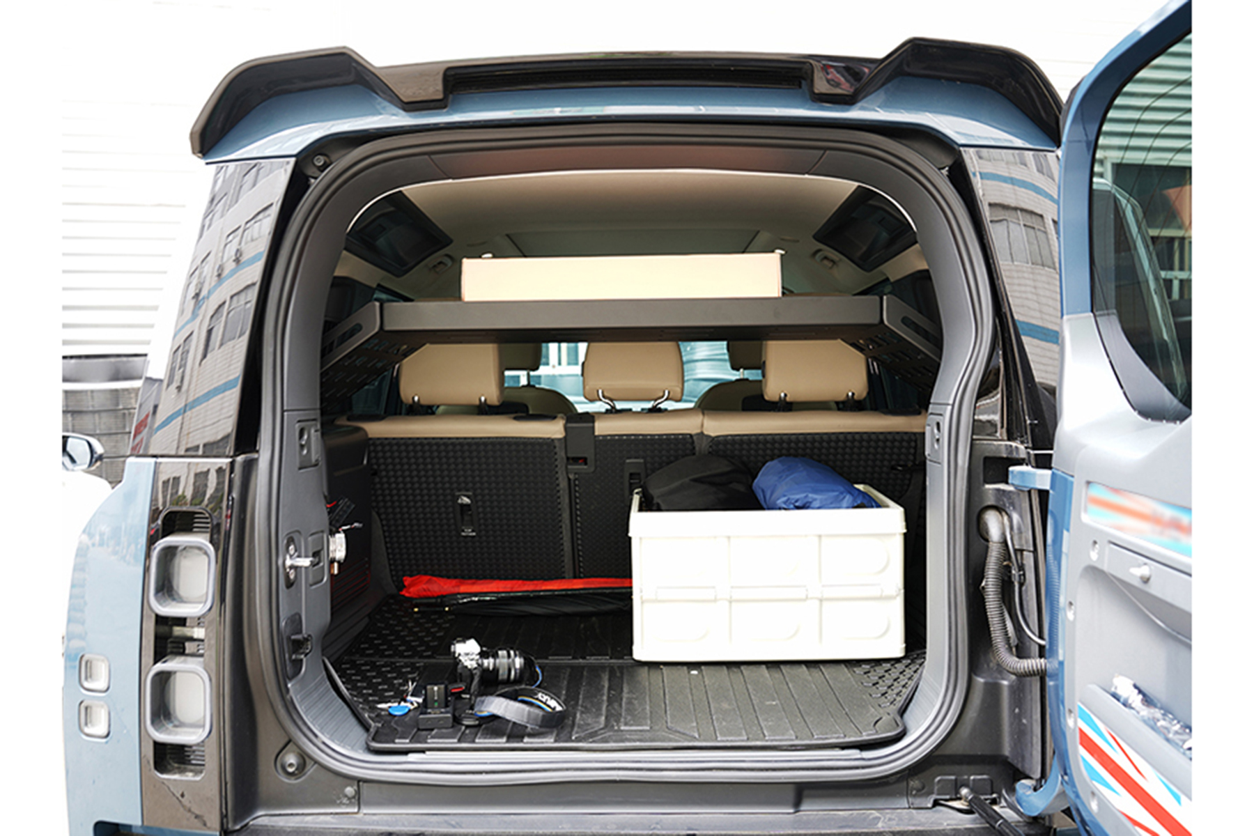 Black Venom Rear Cargo Rack for Landrover Defender 110 (2020-2026) - Image 6