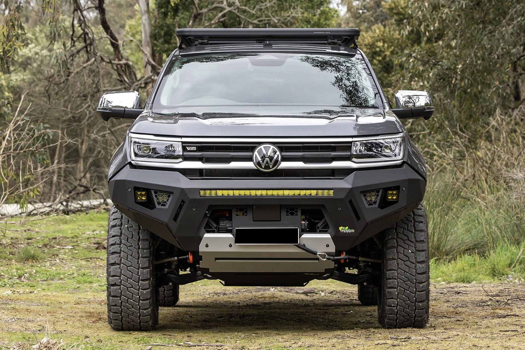 BBR112-volkswagen-amarok-raid-bull-bar-2_2f5e944d-9322-432a-9f53-d9302ddc6978