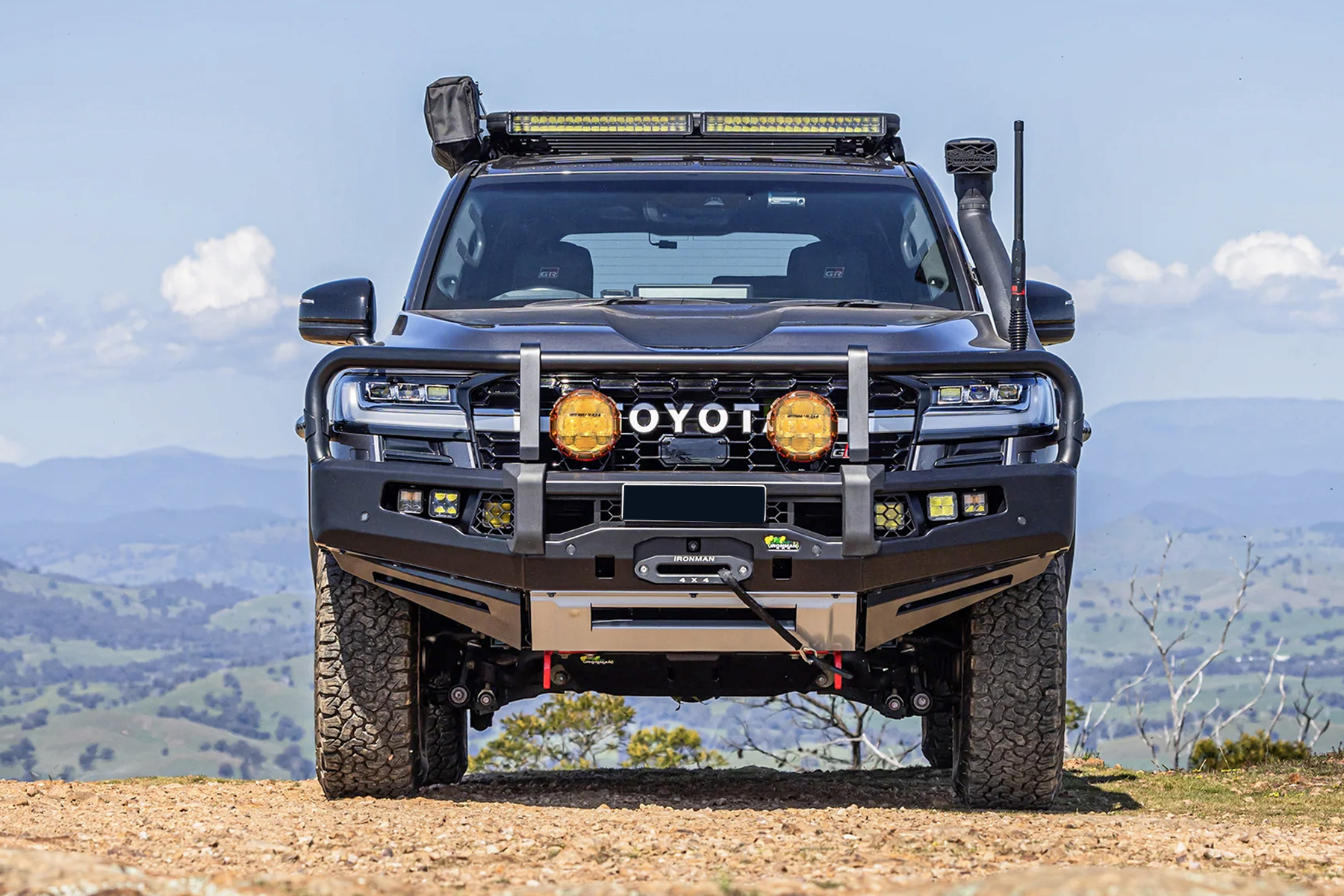 apex-bull-bar-toyota-landcruiser-lc300