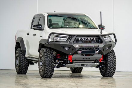 Offroad Animal Toro Bull Bar l Toyota Hilux GR Sport 2023-2026