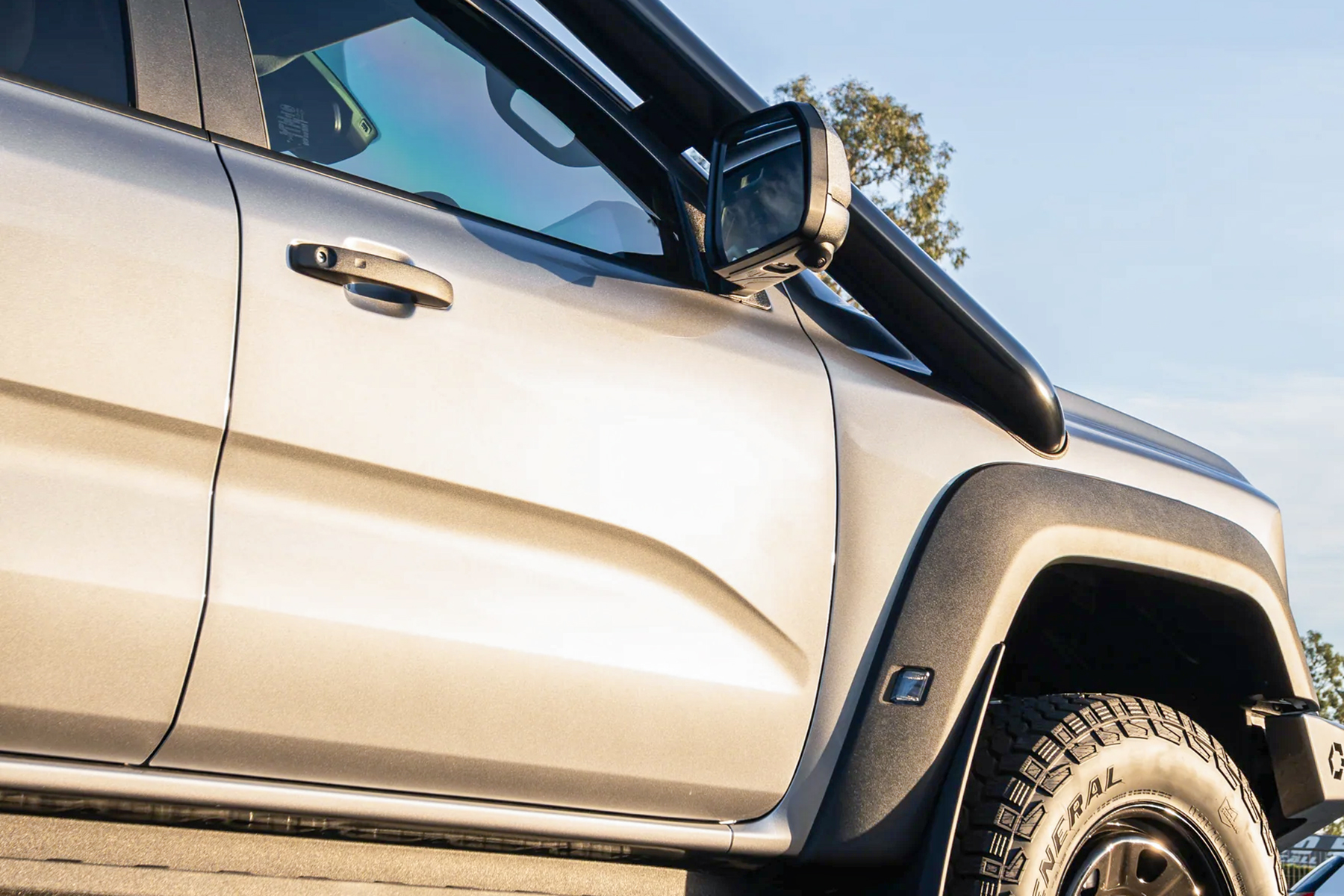 Fabulous 5 Inch Short Entry Stainless Snorkel to suit Ford Ranger SuperDuty 2025+ - Image 3