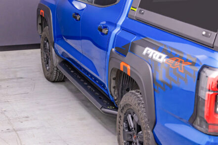 Ironman Premium Side Steps for Nissan Navara D27 2026+