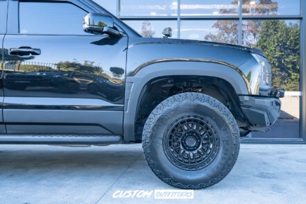 BYD Shark 6 Wheels Bundle - Set of 4 Black Rock Fury 18 Inch & Predator 35x12.5R18