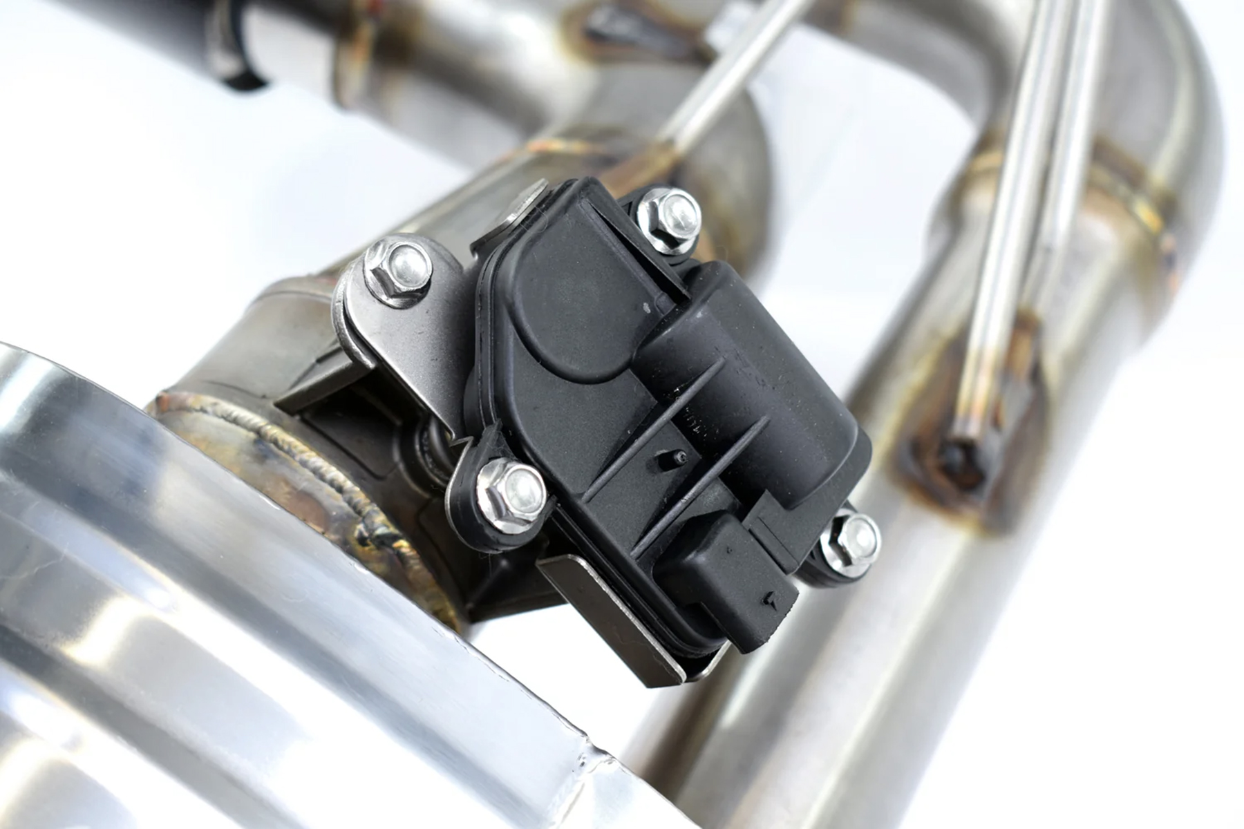 QuickSilver Exhaust - Land Rover Defender P425 V8 90 OR 110 - SUPERSPORT System with Sound Architect™ (2025 on) (LR425S) - Image 9