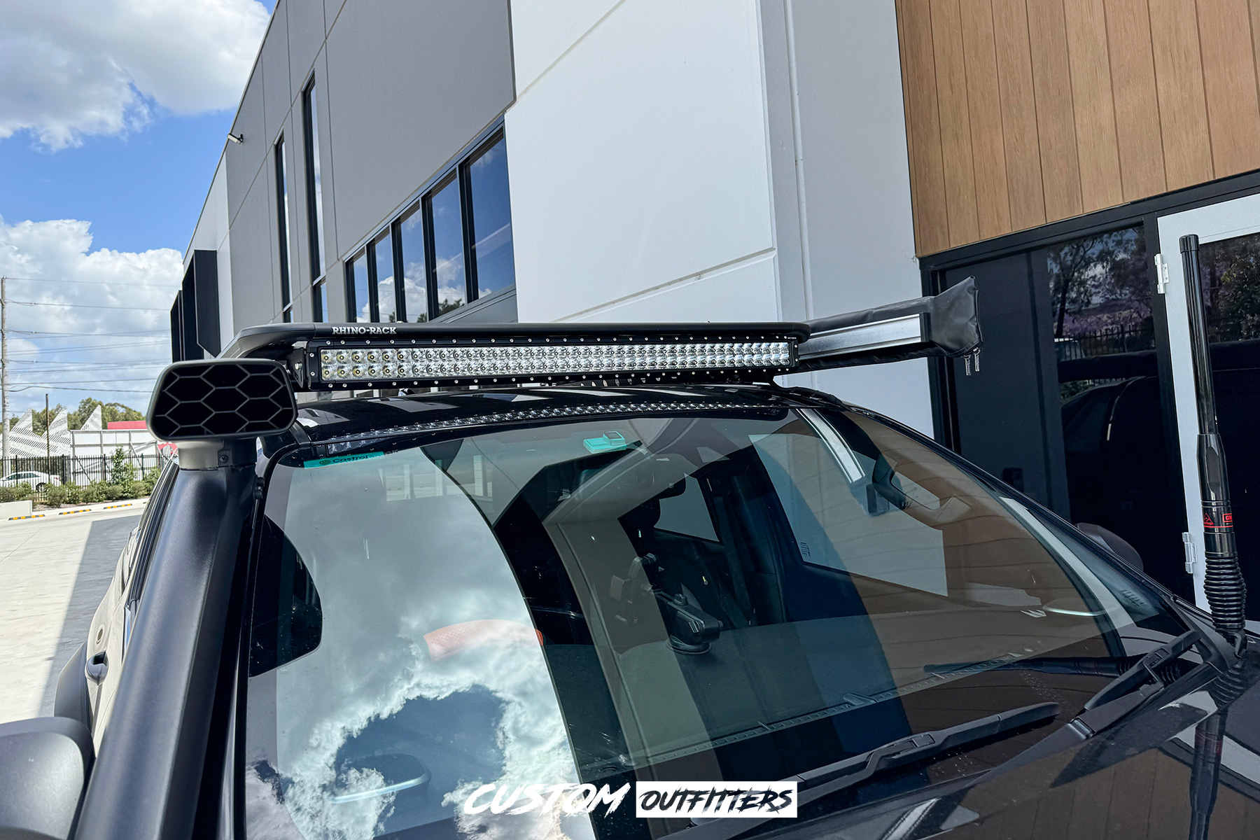 Toyota Hilux Rogue Build